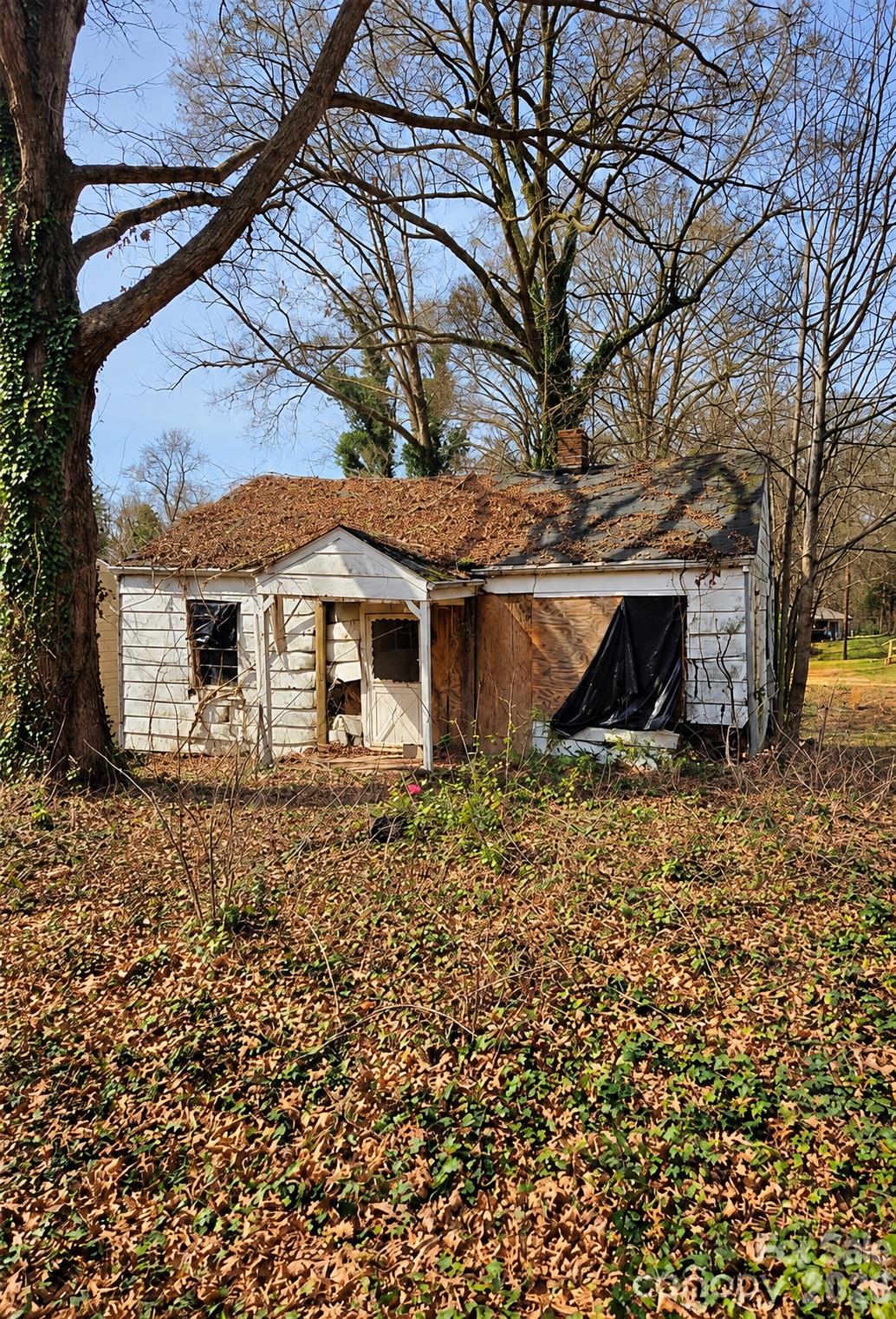 1902 5th Street Statesville, NC 28677