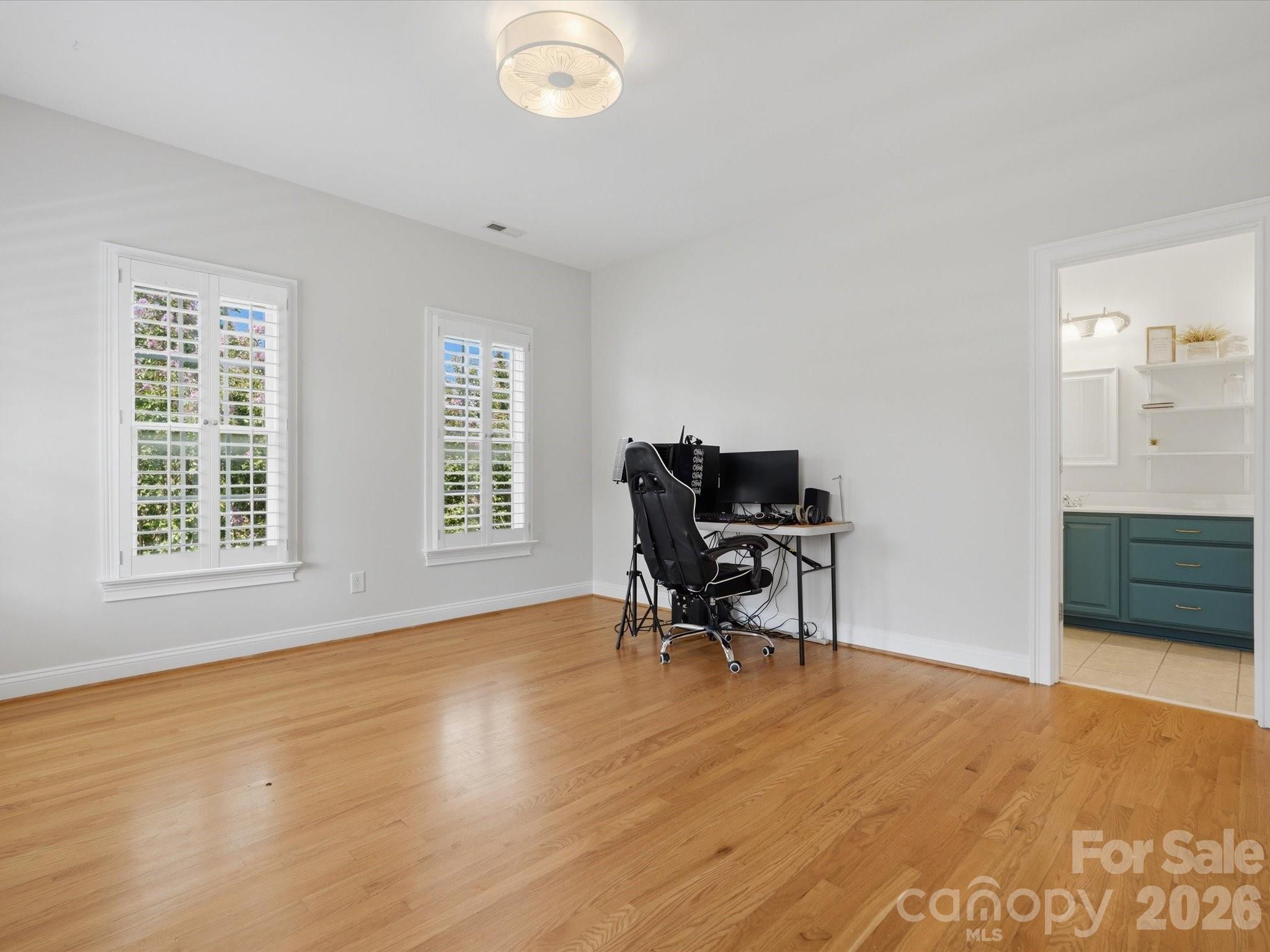 Image 31