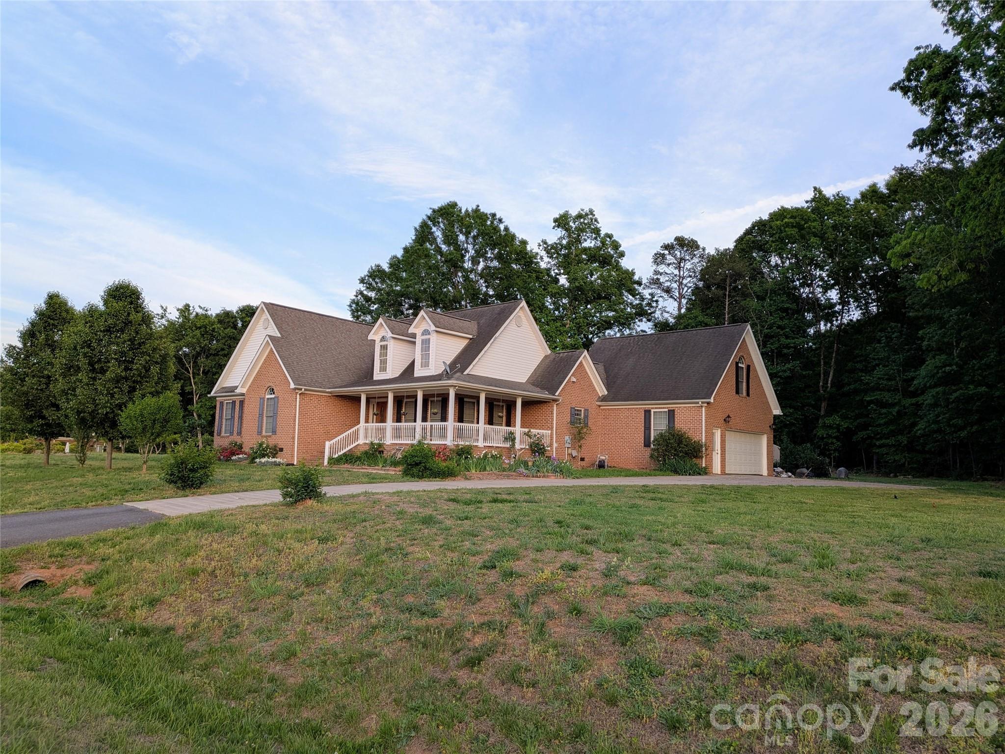 112 Hancock Crossing Clover, SC 29710