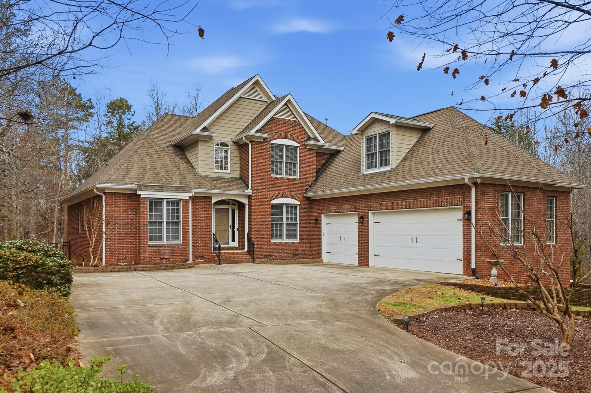 1427 Doe Ridge Lane Fort Mill, SC 29715