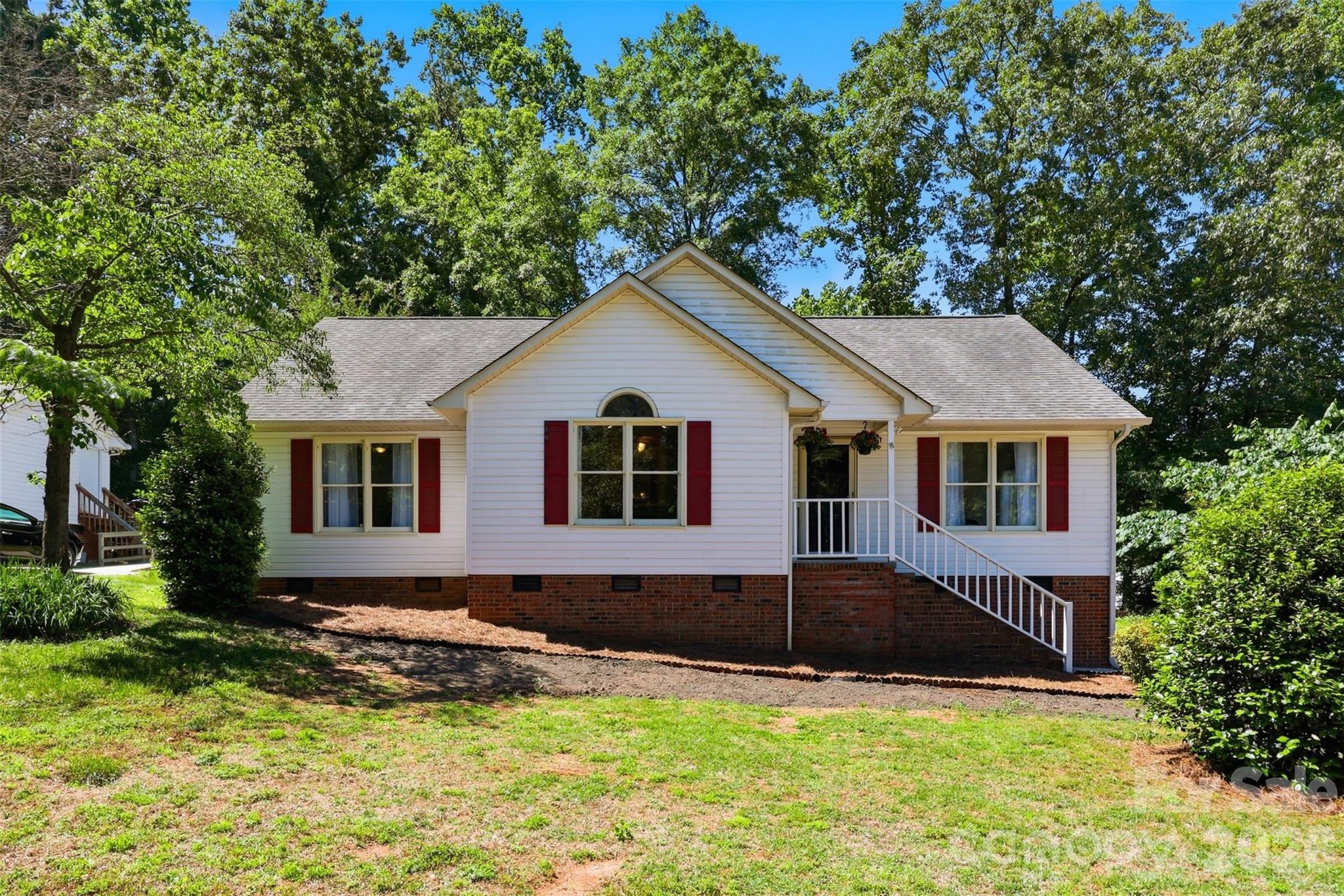 913 Pleasant Ridge Road Fort Mill, SC 29715