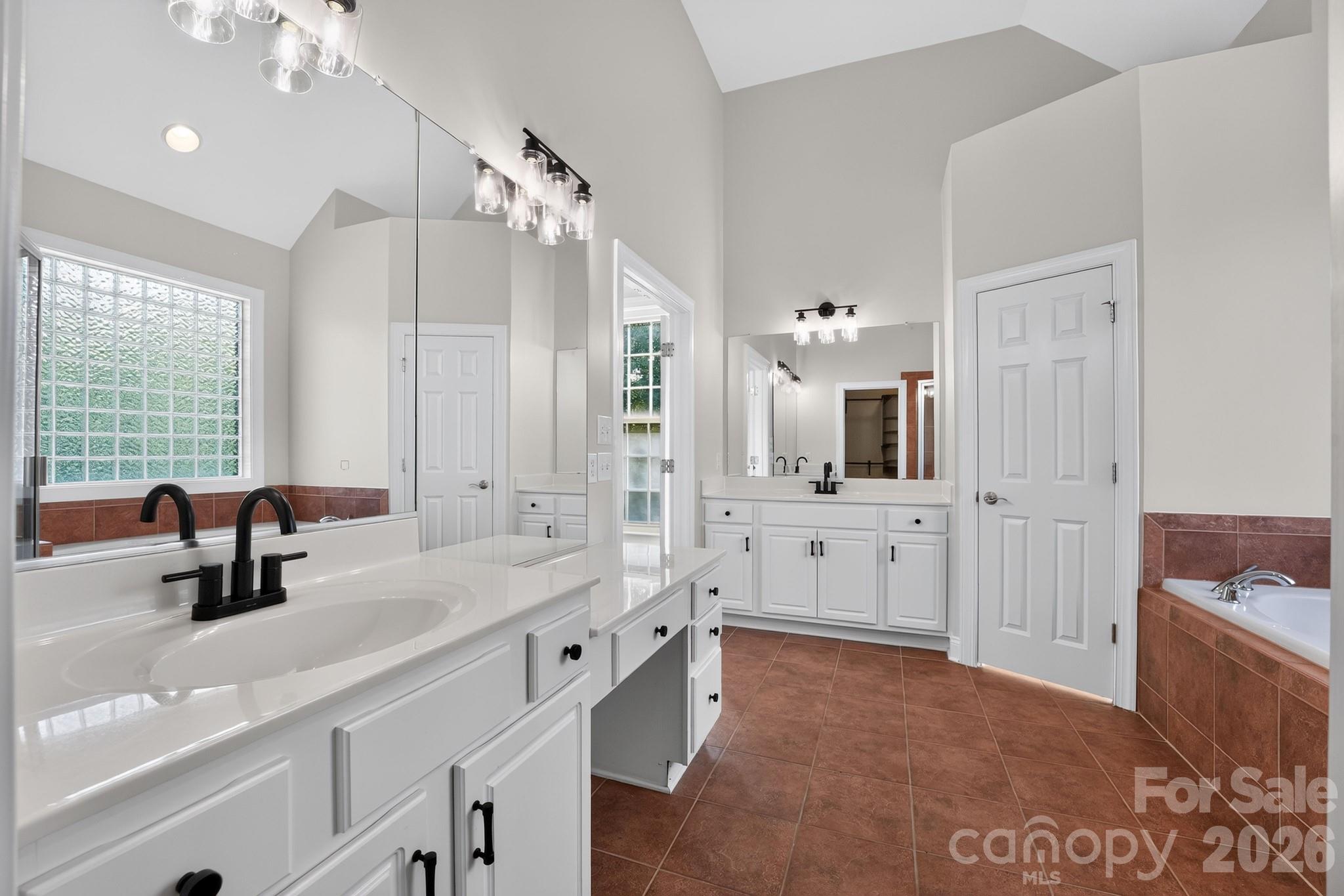 Image 25