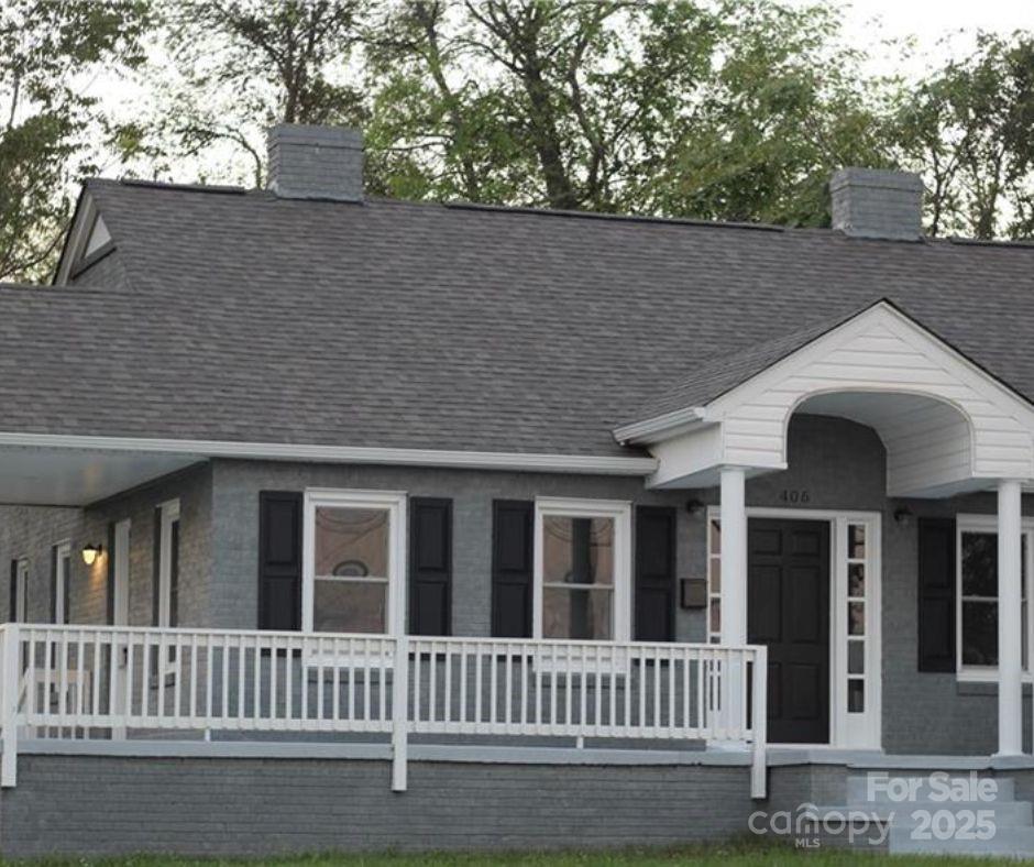 406 S Catawba Street Lancaster, SC 29720