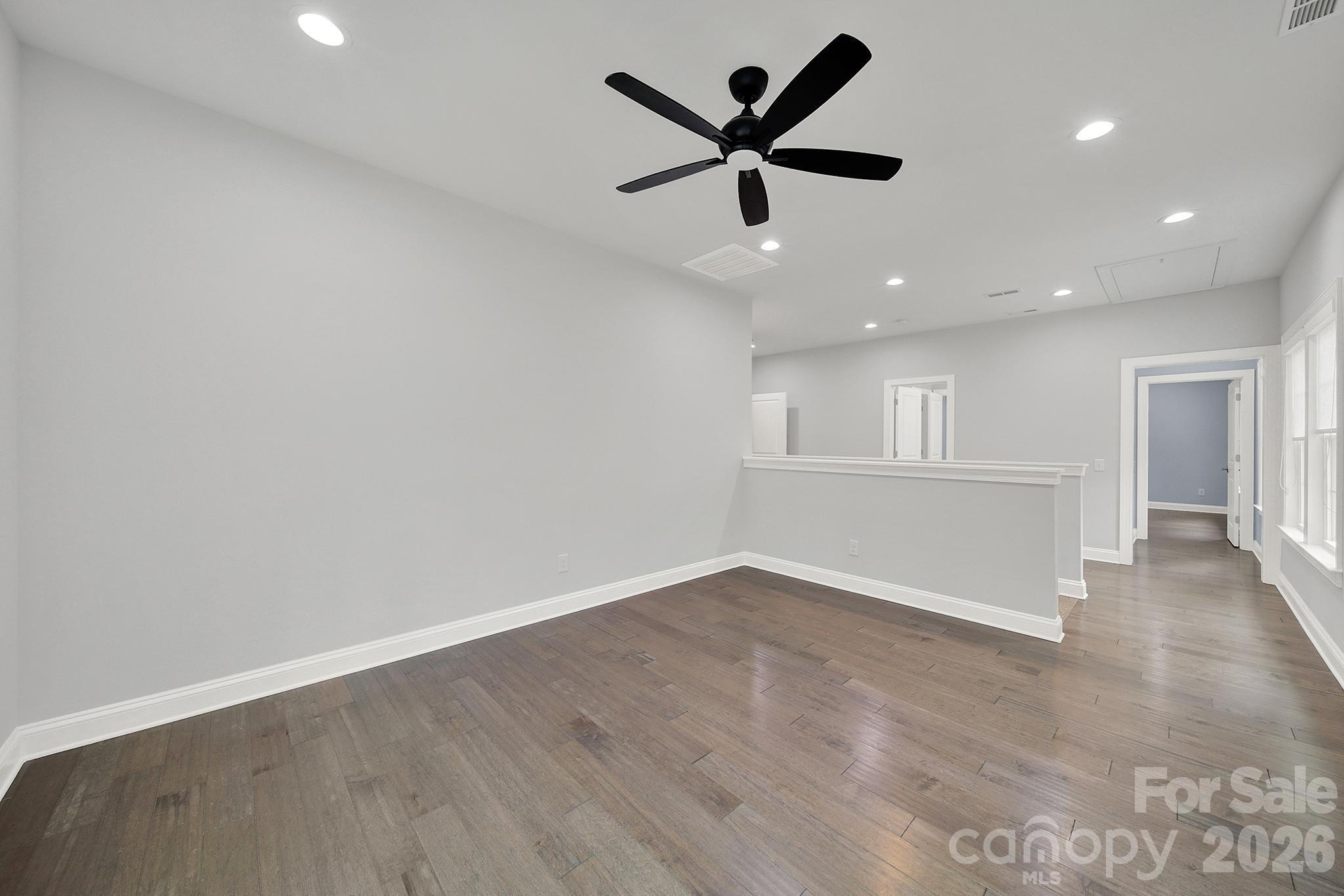 Image 25