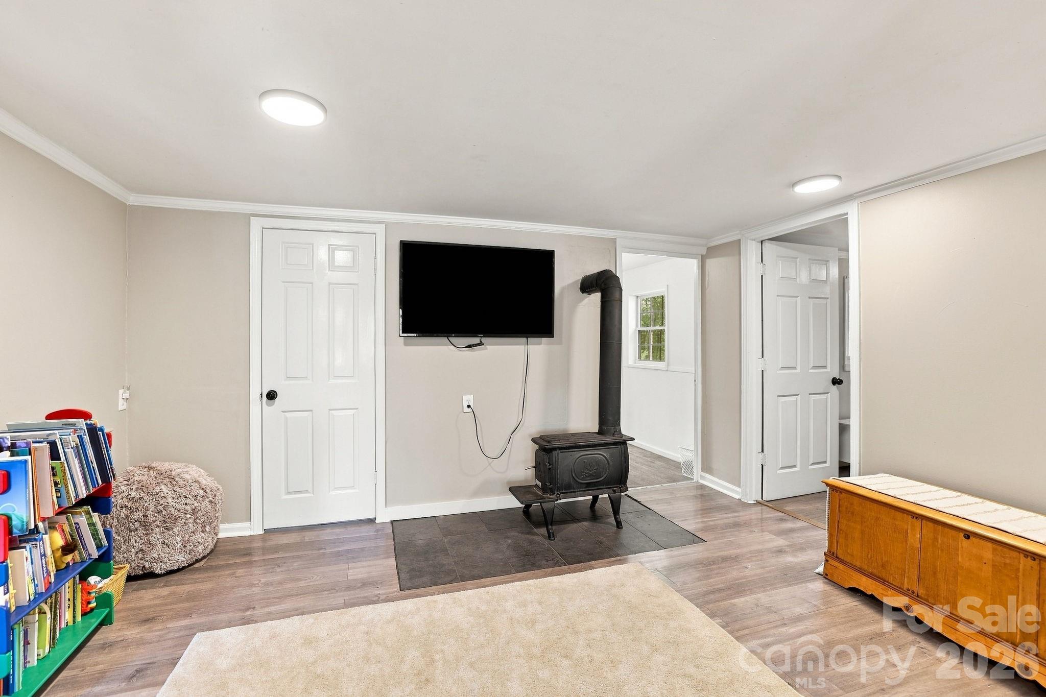 Image 7