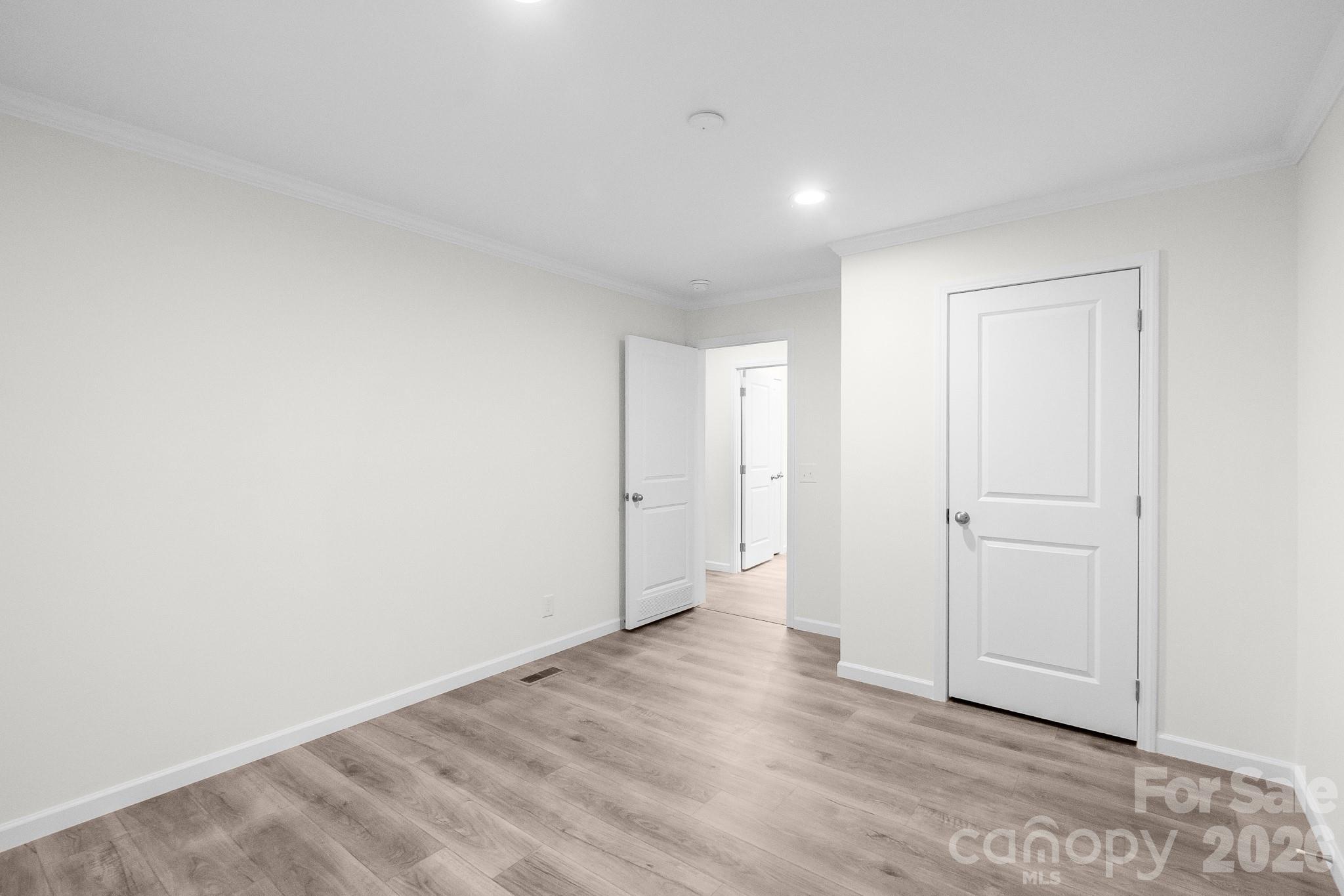Image 33