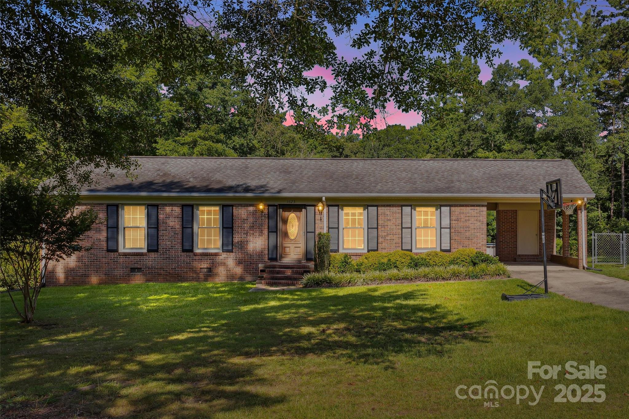 1623 E Lakewood Drive Rock Hill, SC 29732