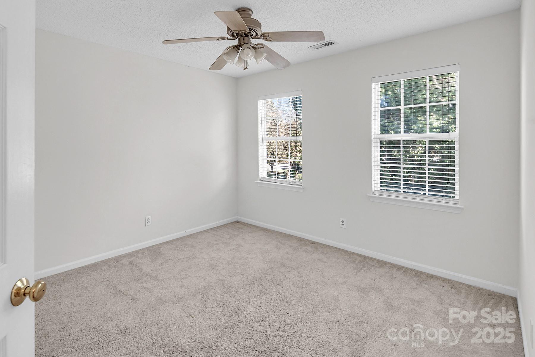 Image 35