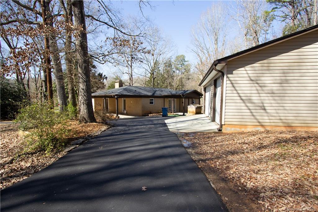 26 Robinwood Drive, Midland, NC 28107 MLS 3594941