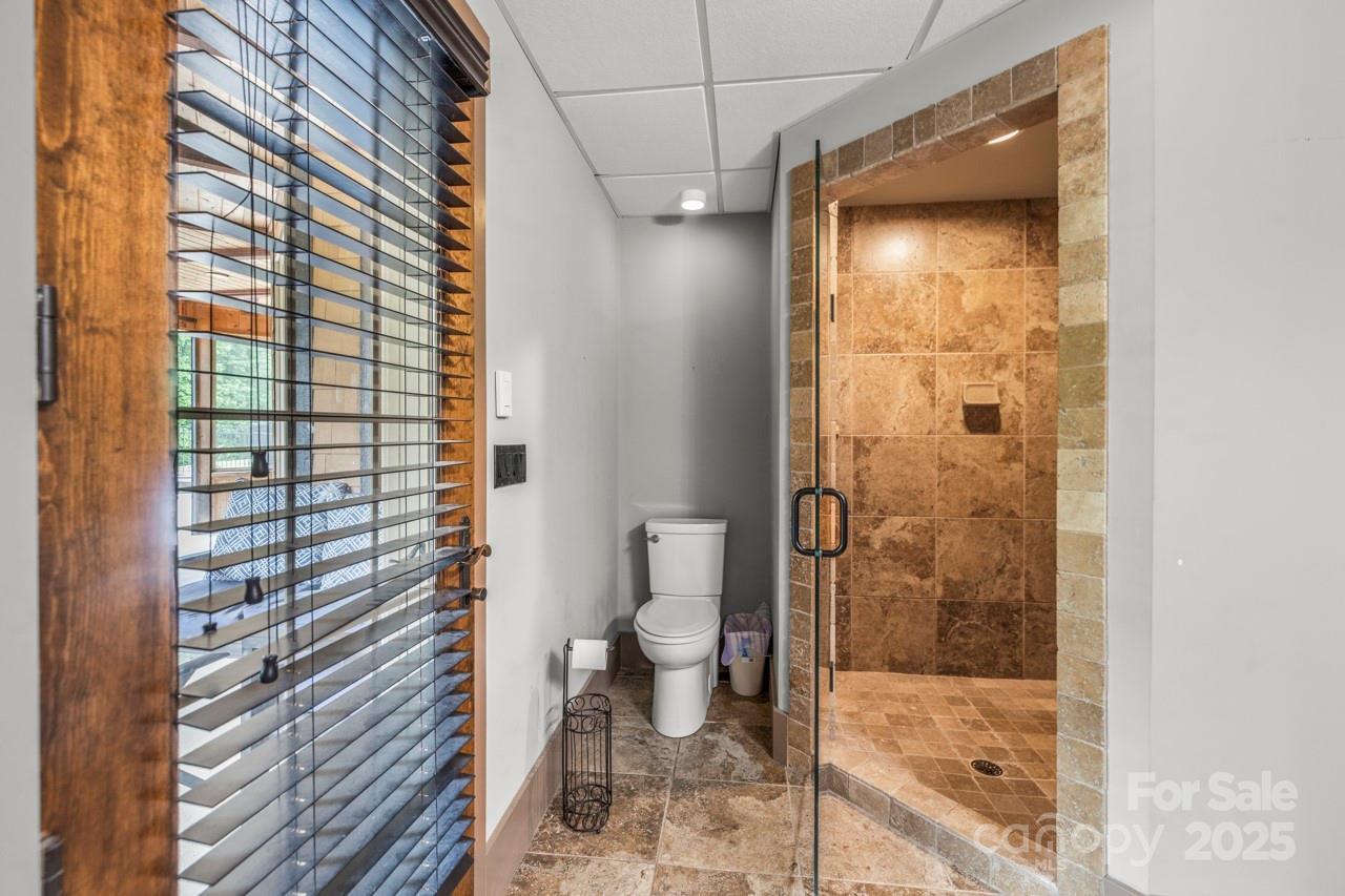 Image 32