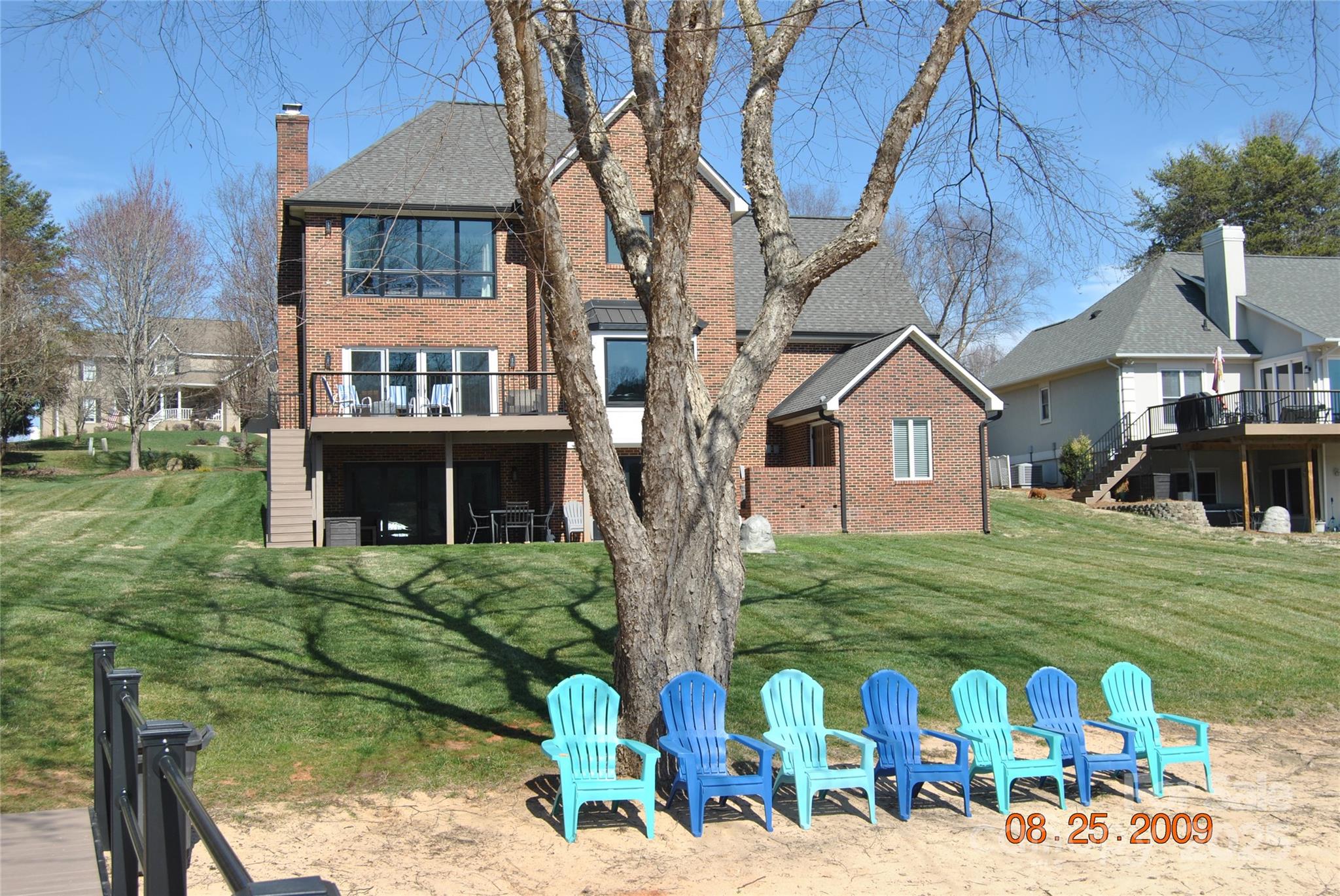 Image 12