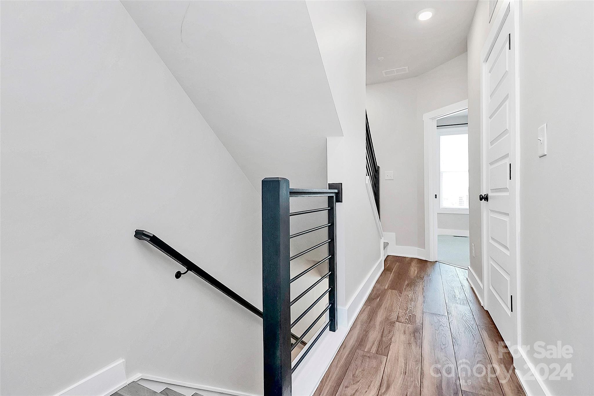 Image 28