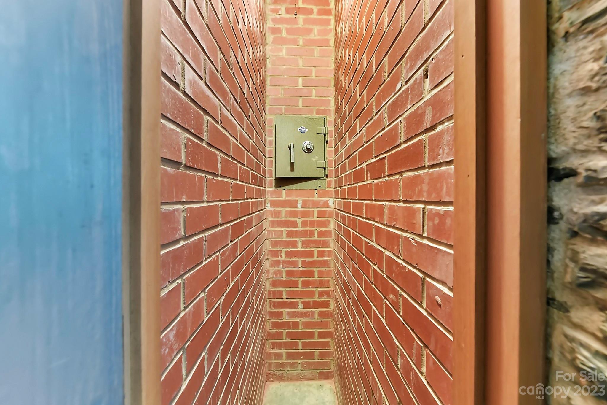 Image 28