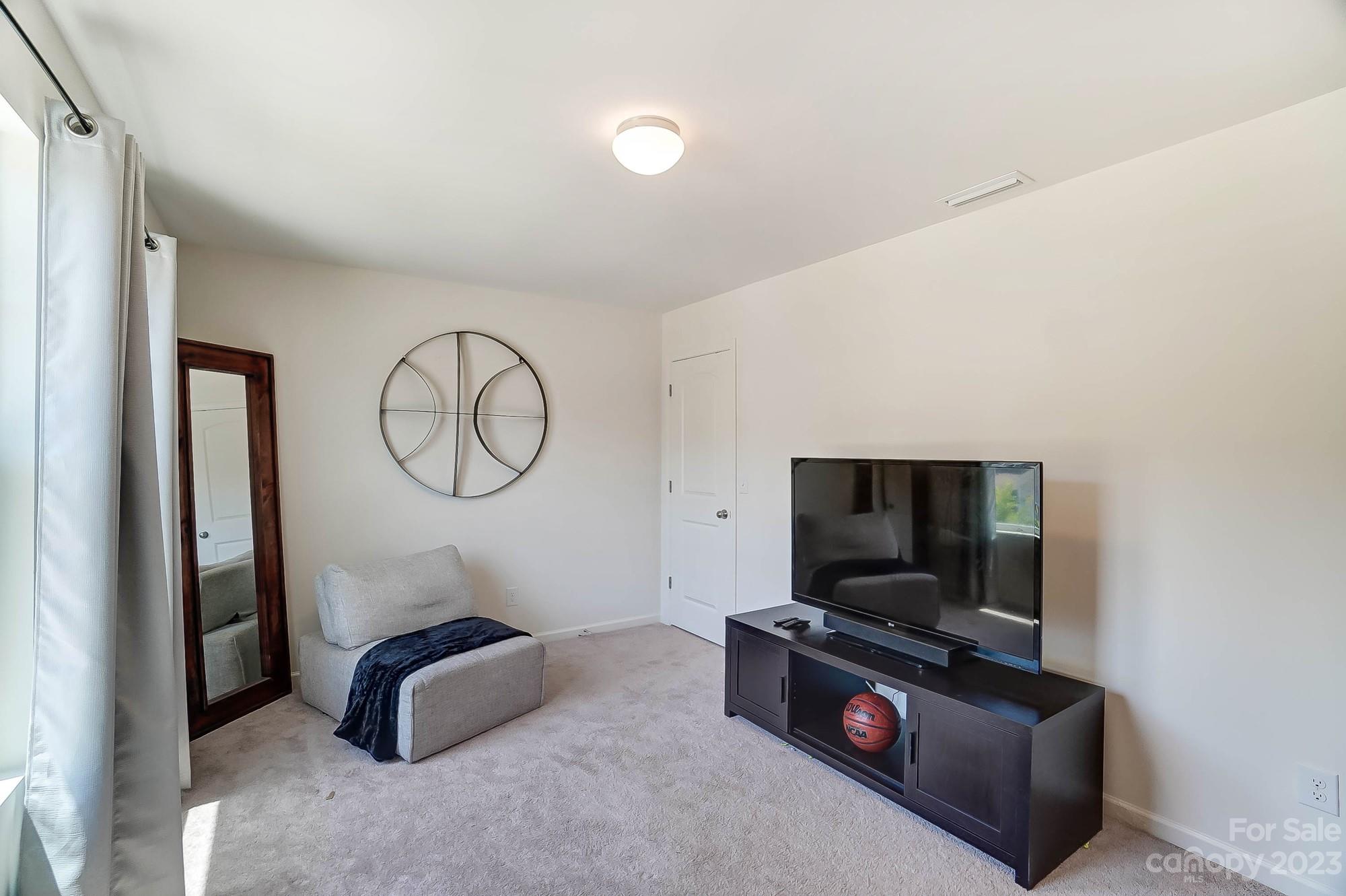 Image 34