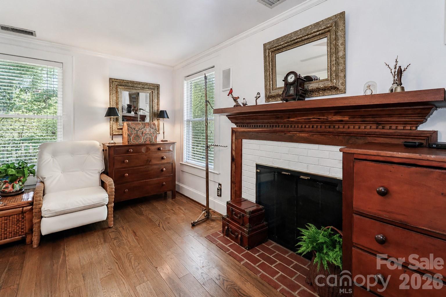 Image 25